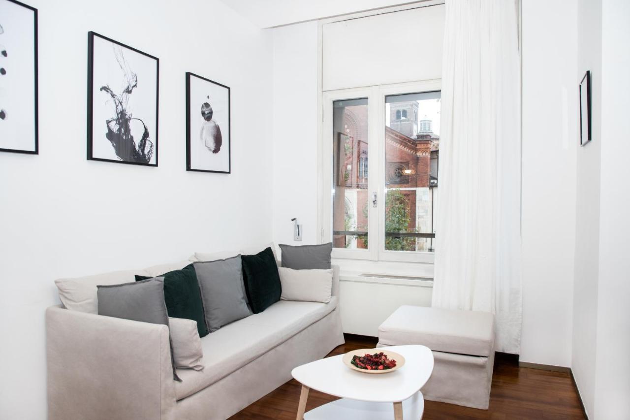 Hemeras Boutique Homes - 2 Luxury Apartments In The City Center Милан Экстерьер фото