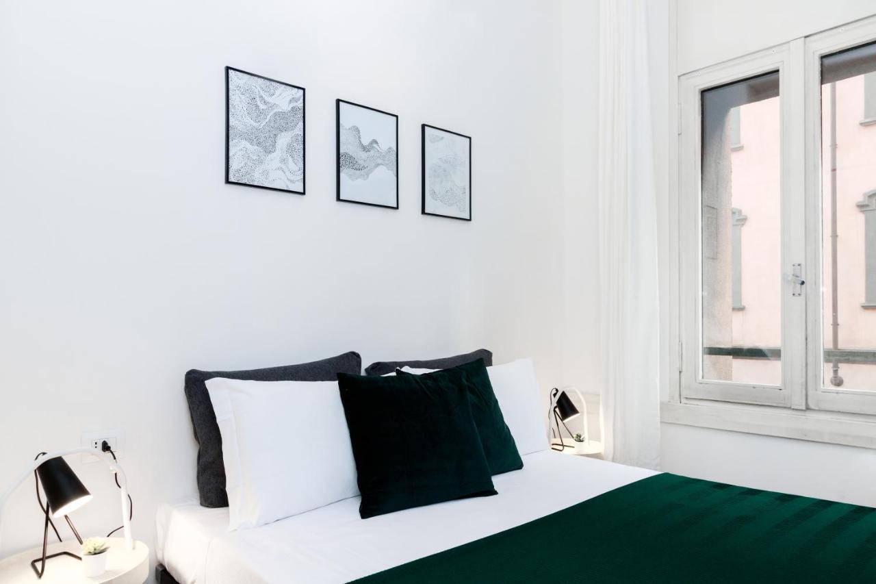 Hemeras Boutique Homes - 2 Luxury Apartments In The City Center Милан Экстерьер фото